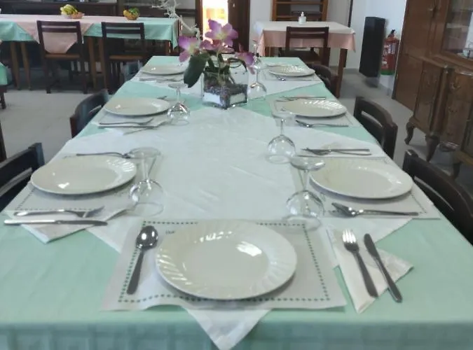 A Casa Da Toura 2* Пуэнтедеуме